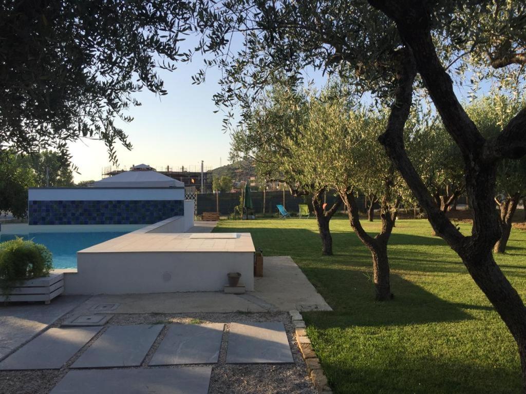 Гостевой дом Il Platano Residenza Rurale Агрополи Экстерьер фото